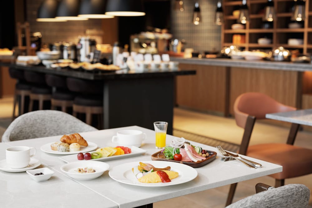 Фото Sheraton Grand Hiroshima Hotel