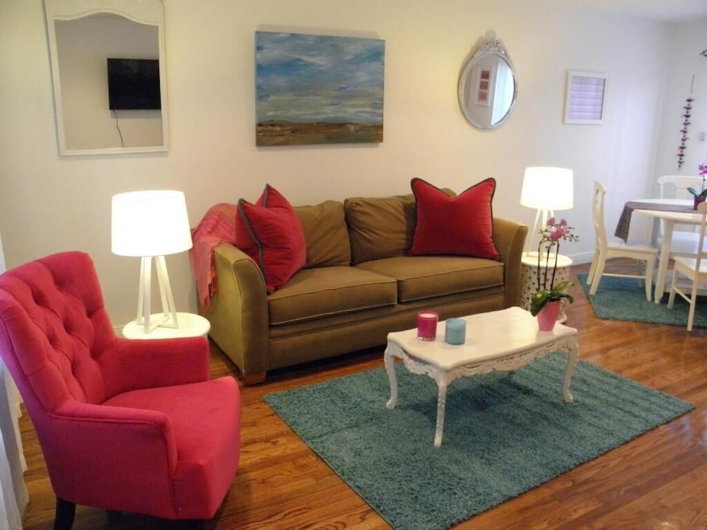 Фото Malibu Beach Paradise Apartments