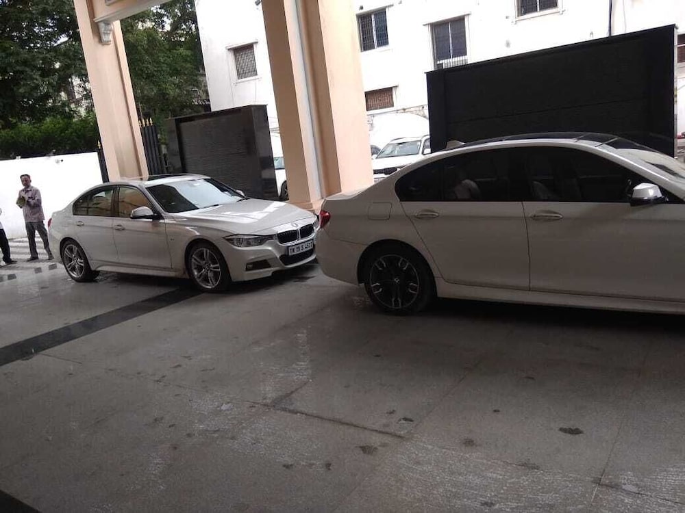 Фото Ambica Empire