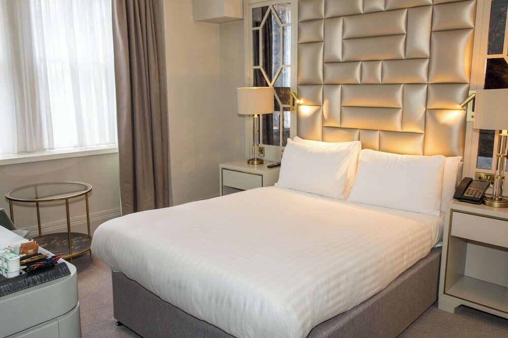 Фото Henrietta House, a member of Radisson Individuals