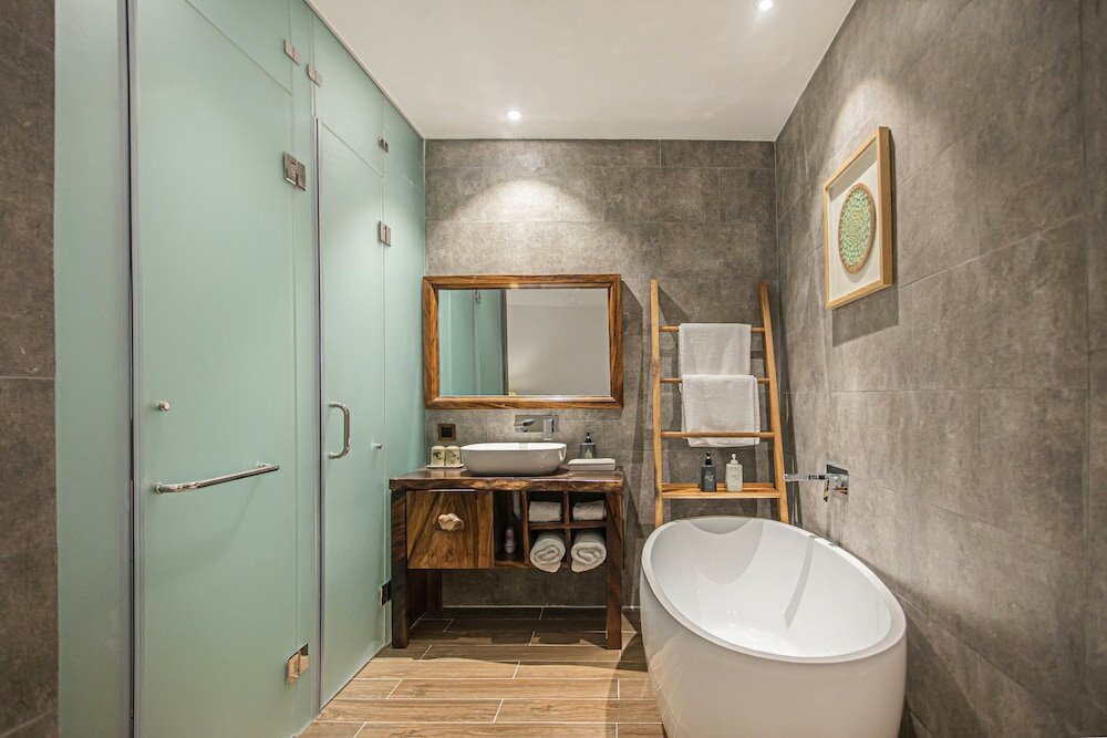 Фото Sky Gem Hotel  Ben Thanh