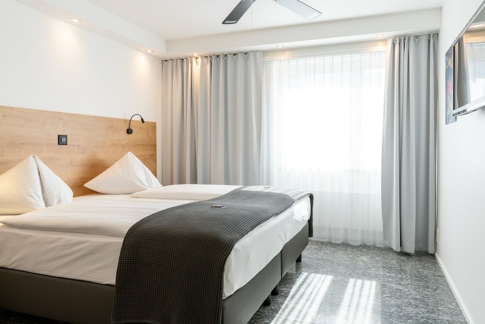 Фото Hotel Sursee