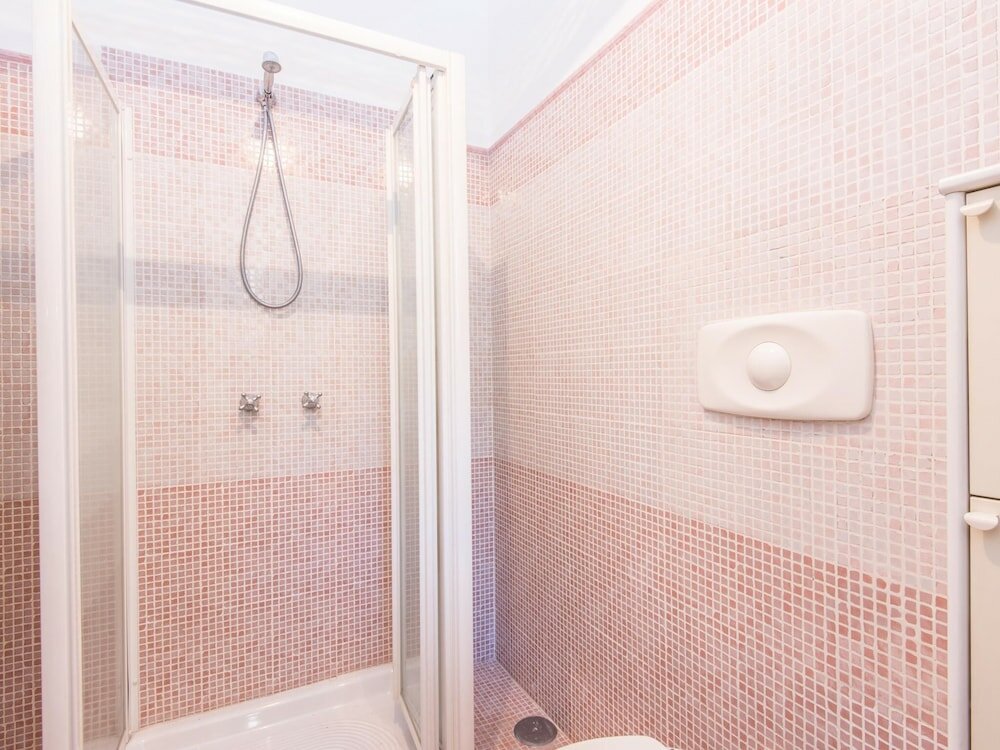 Фото Rsh Luxury Vatican Four Bedroom Apartment