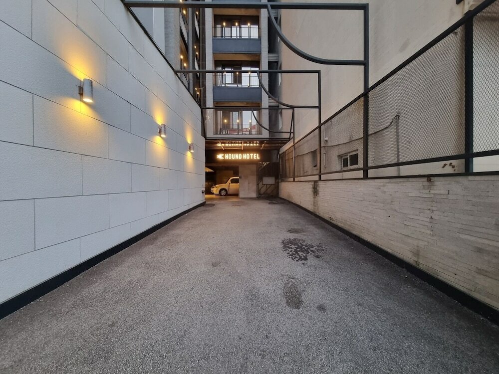 Фото Hound Hotel Seomyeon - Bumcheon