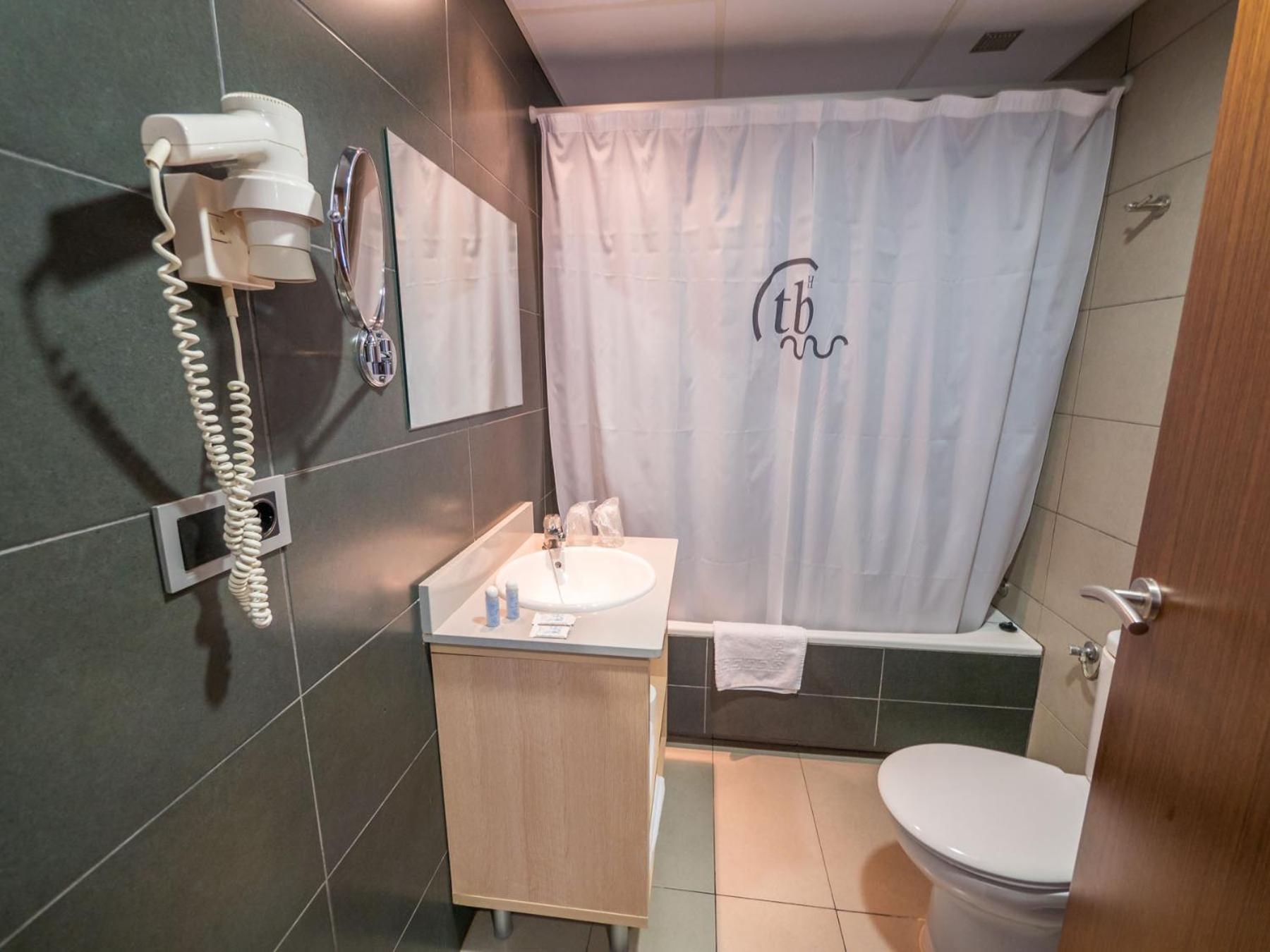 Фото Hotel Tossa Beach