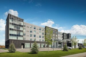 Гостиница Hyatt Place Calgary Airport