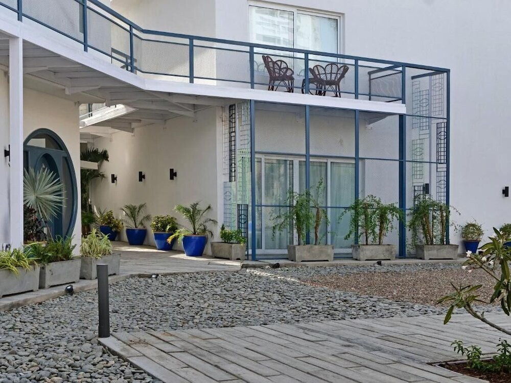 Фото Ambiance Boutique Art Hotel Karachi