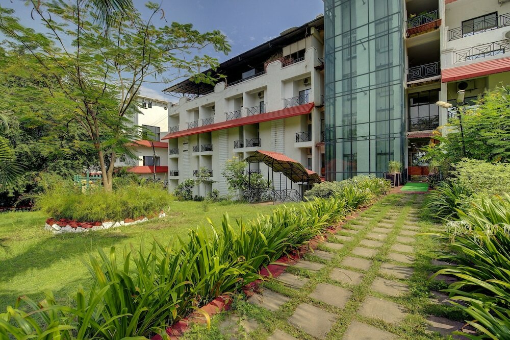 Фото отеля 2