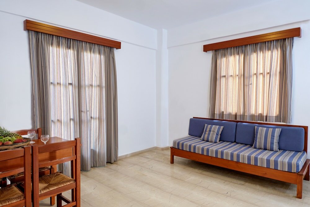 Фото Niros Beach