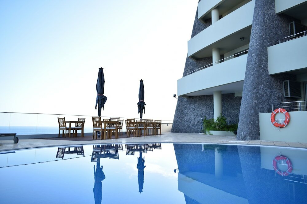 Фото Madeira Regency Cliff