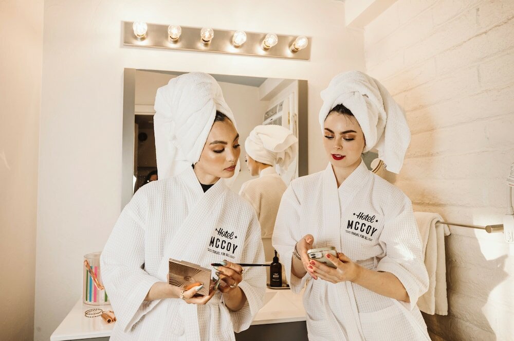 Фото Hotel McCoy - Art, Coffee, Beer, Wine