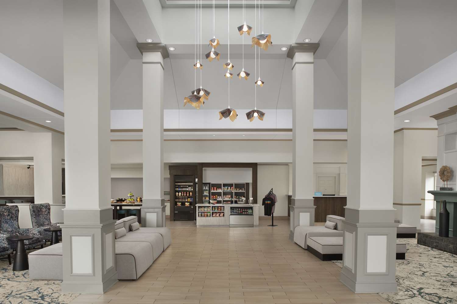 Фото Hilton Garden Inn Hoffman Estates