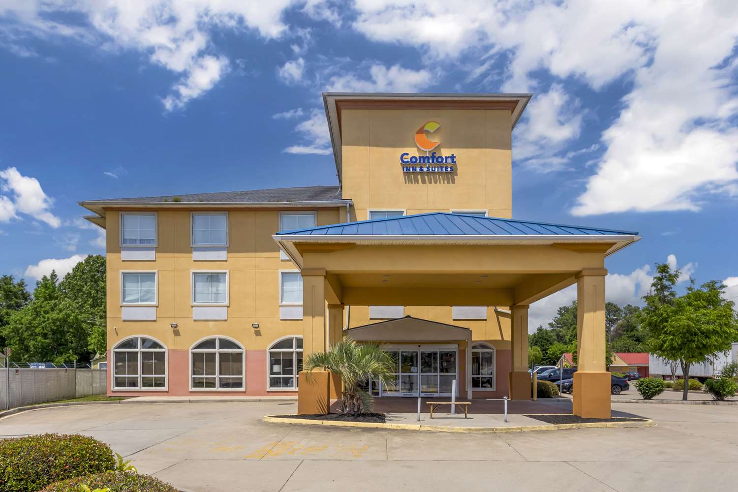 Фото Comfort Inn & Suites Chesapeake - Portsmouth