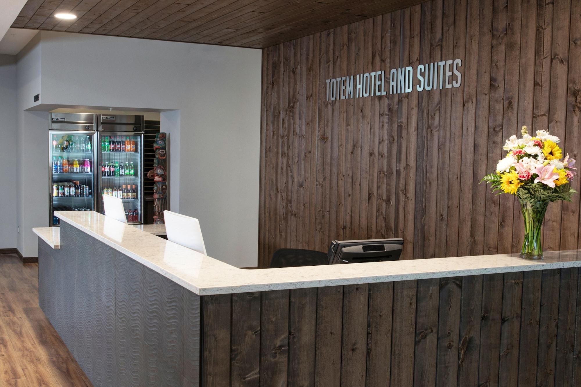 Фото Totem Hotel and Suites