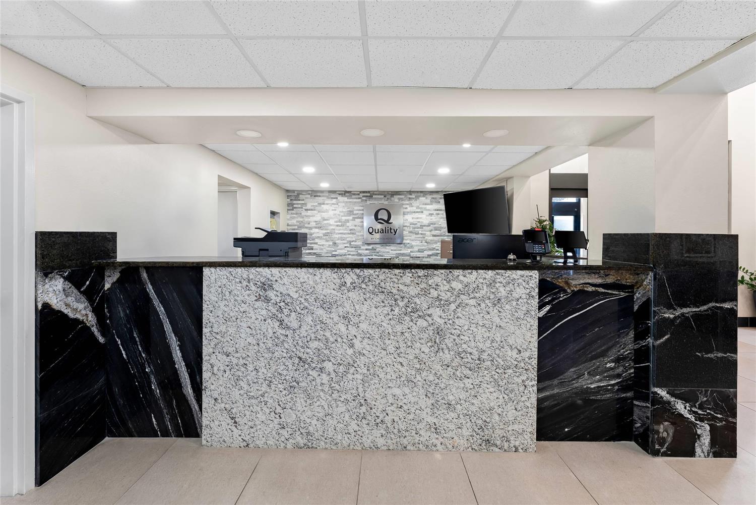 Фото Quality Inn