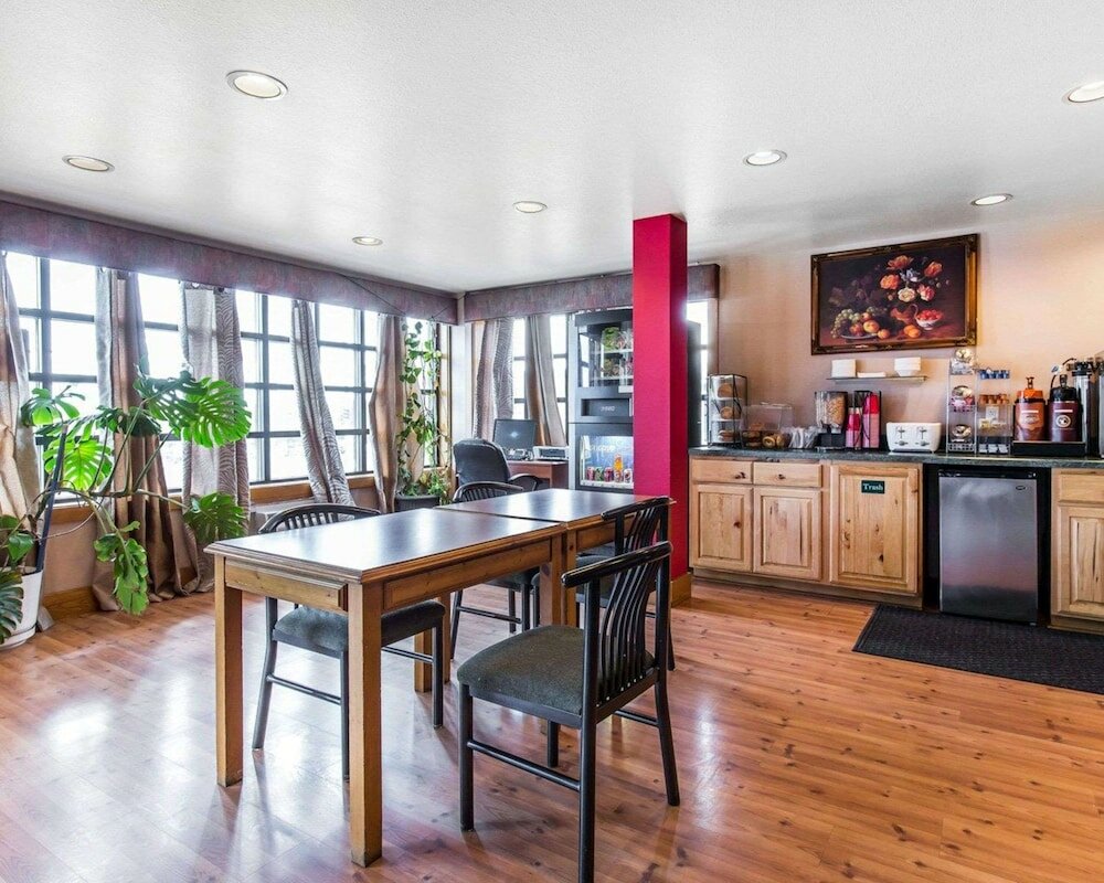 Фото Rodeway Inn Billings Logan Intl Airport, Near St. Vincent Hospital