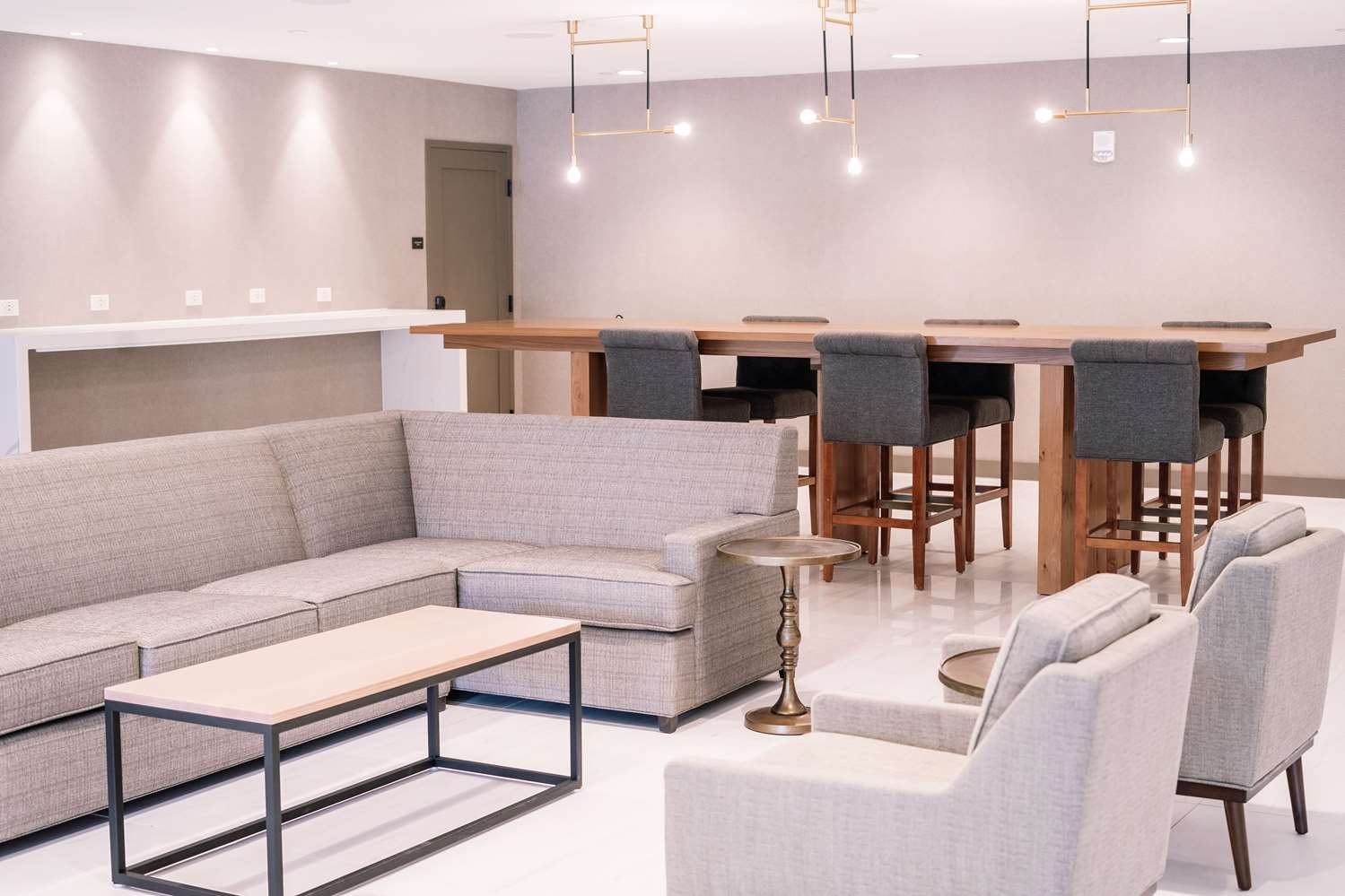 Фото Galt House Hotel Trademark Collection by Wyndham