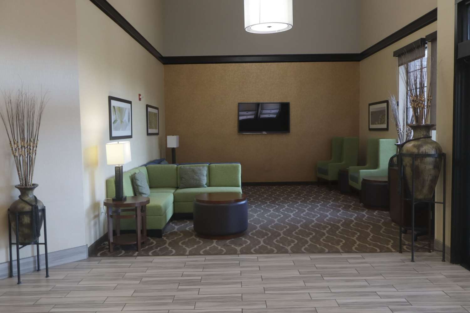 Фото Comfort Inn & Suites Burnet