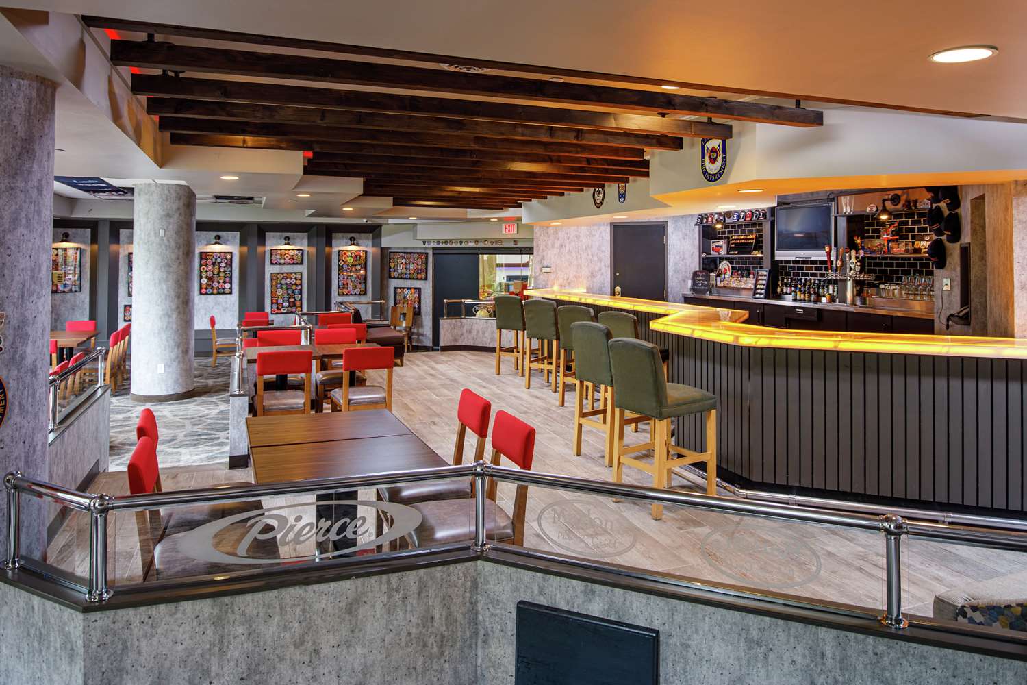 Фото DoubleTree by Hilton Appleton