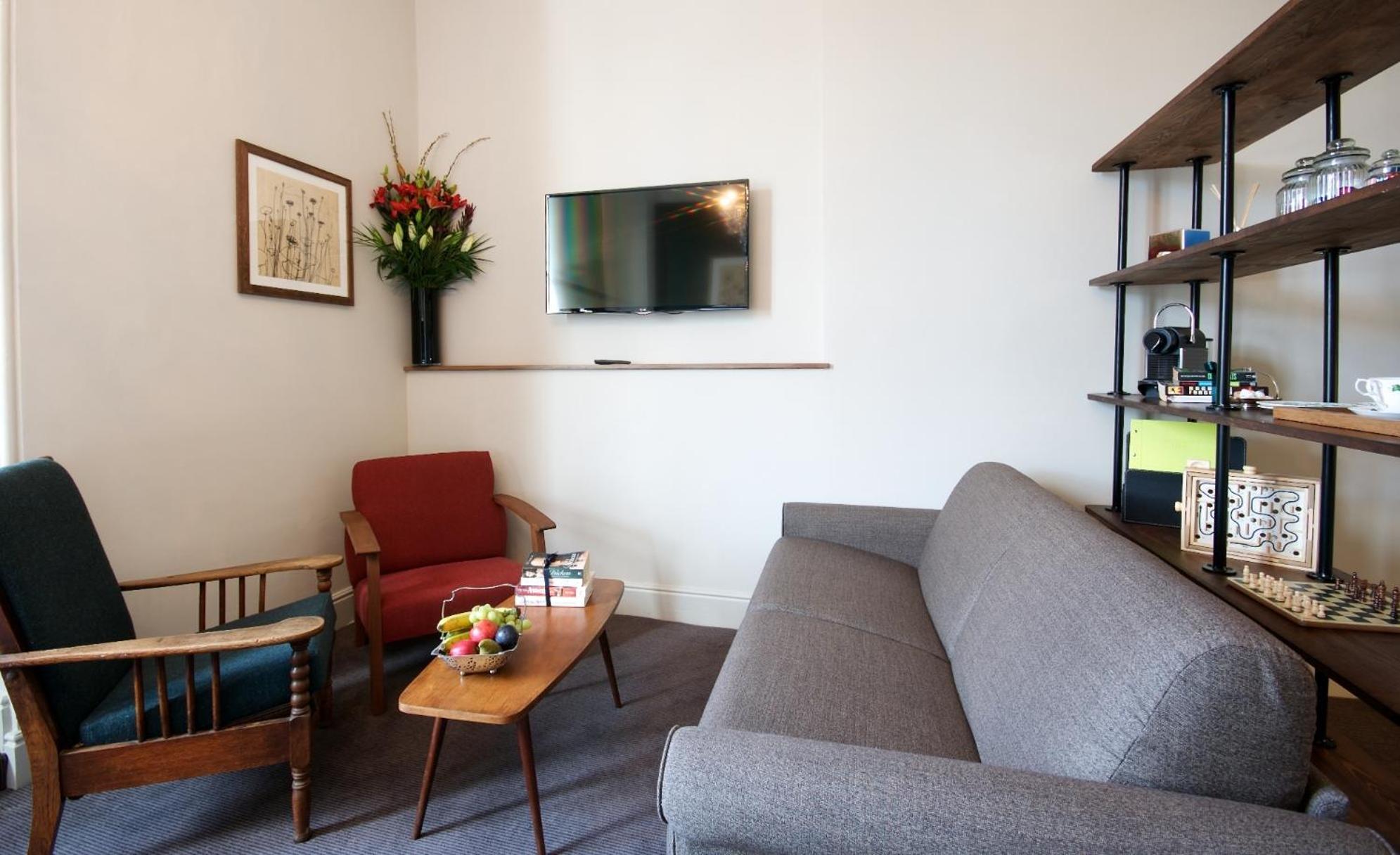 Фото Kew Gardens Hotel