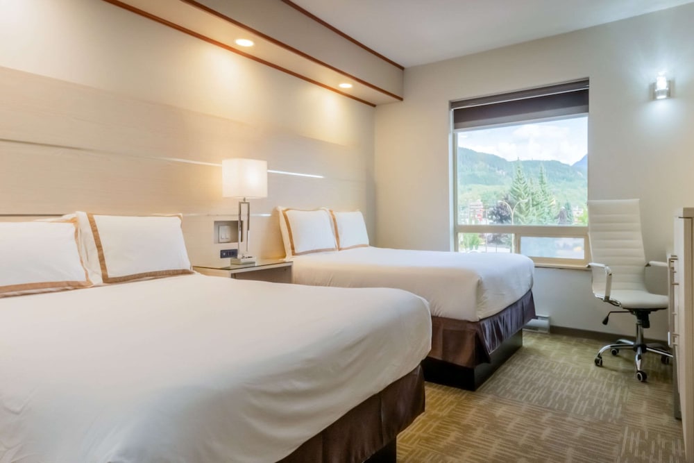 Фото Quality Inn Sunshine Suites