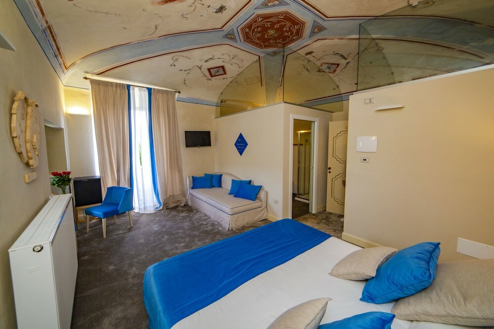 Фото Palazzo Franceschini