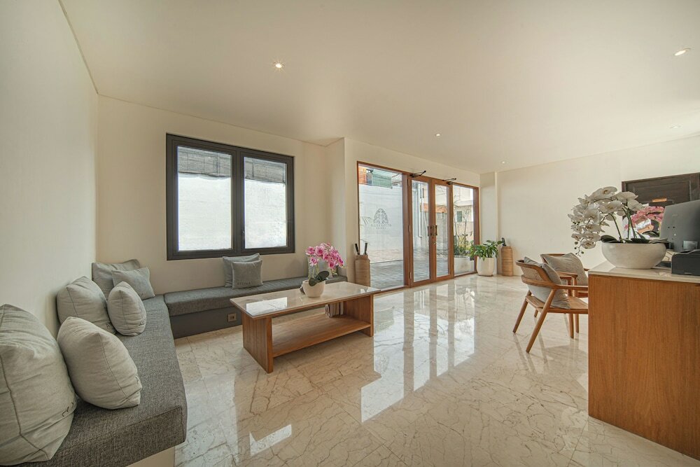 Фото Ayona Villa Canggu by Ini Vie Hospitality