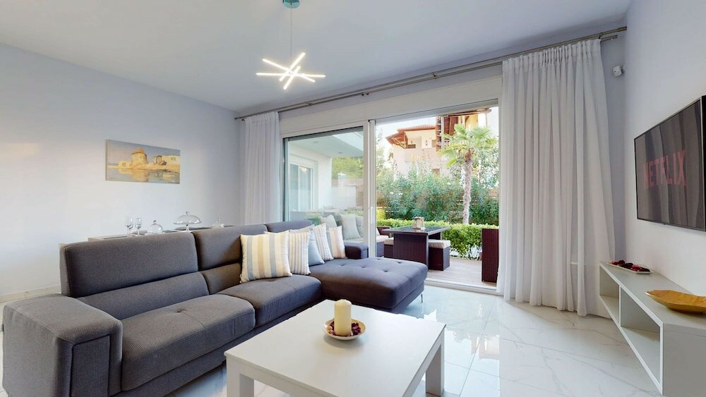 Фото Вилла Acrotel Porto Brava Luxury