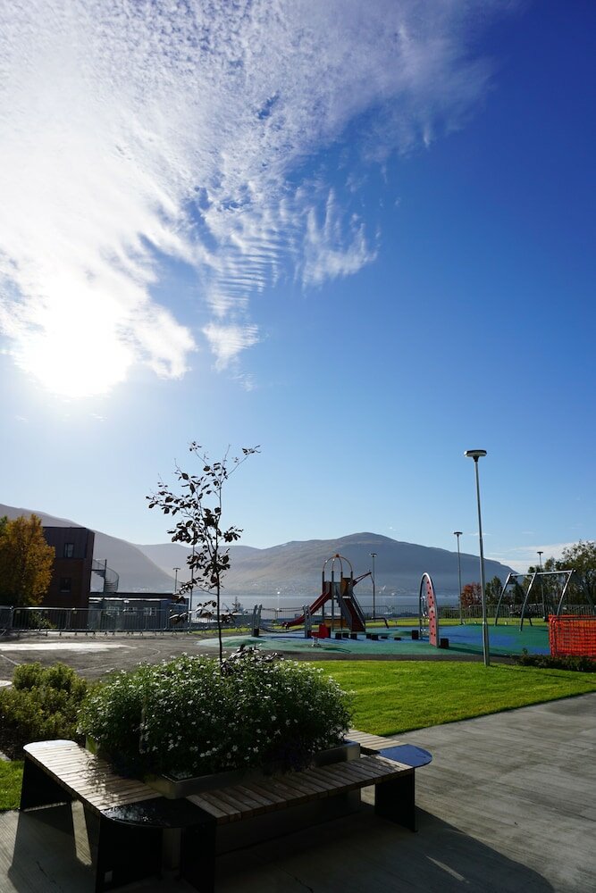 Фото Pingvinhotellet Unn Tromsø