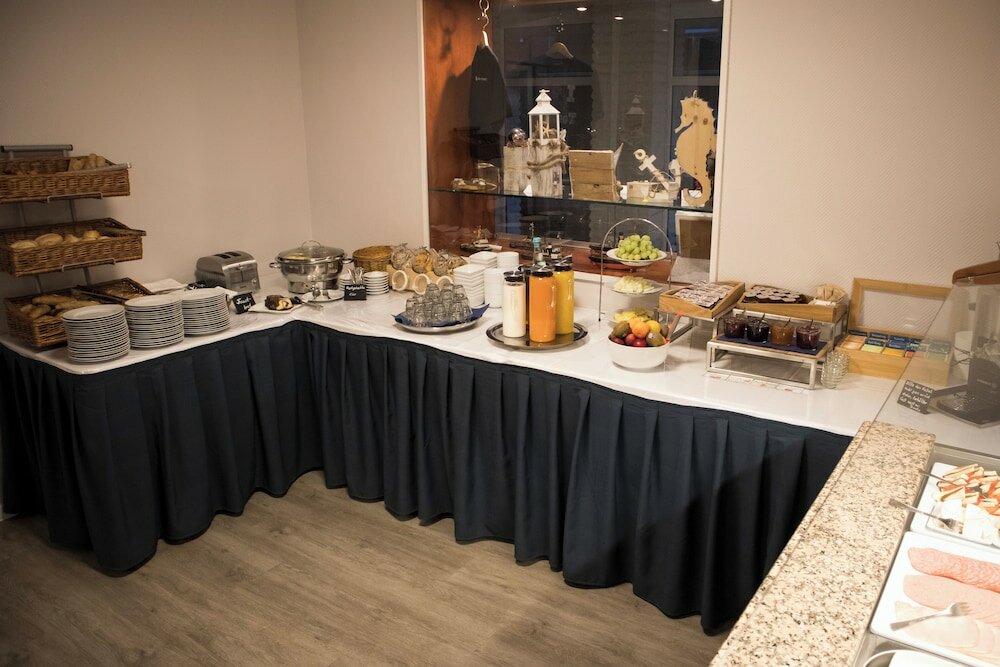 Фото Hotel Am Friesenstrand