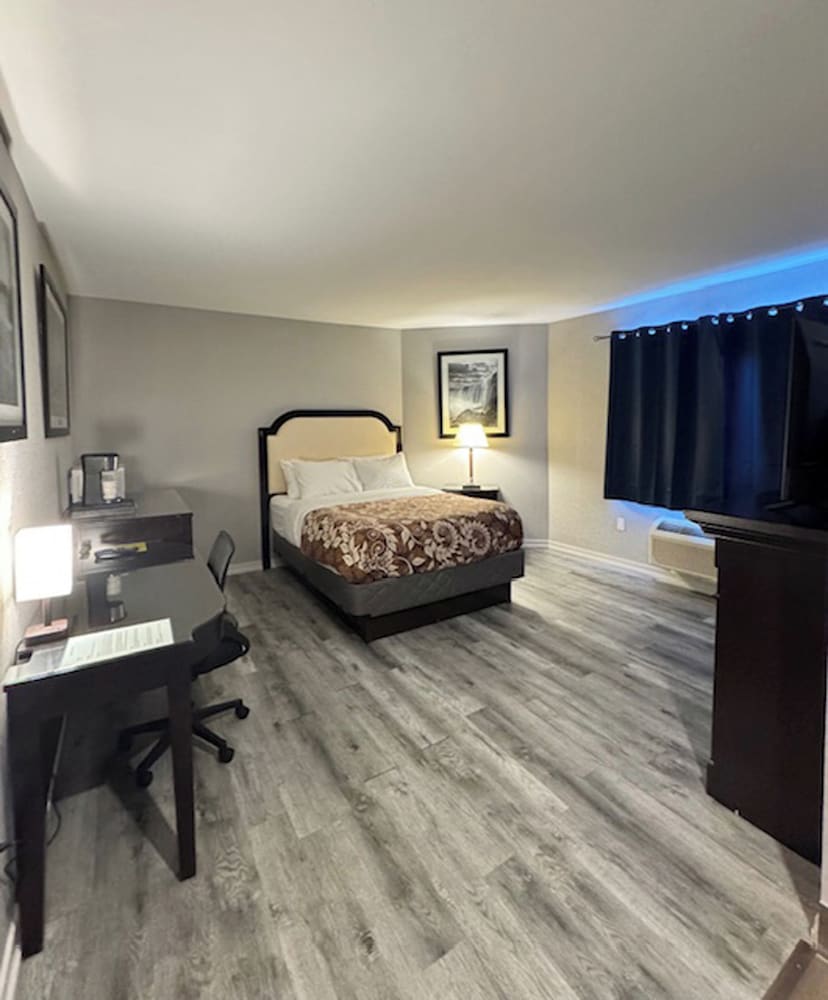 Фото Big Bird Inn Wawa, SureStay Collection by Best Western