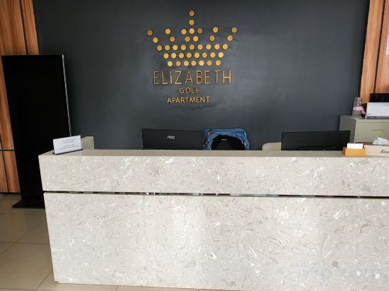 Фото Elizabeth Golf Apartment