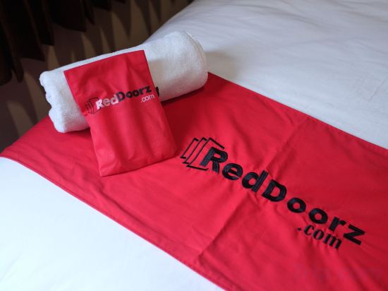 Фото RedDoorz Plus @ Thamrin