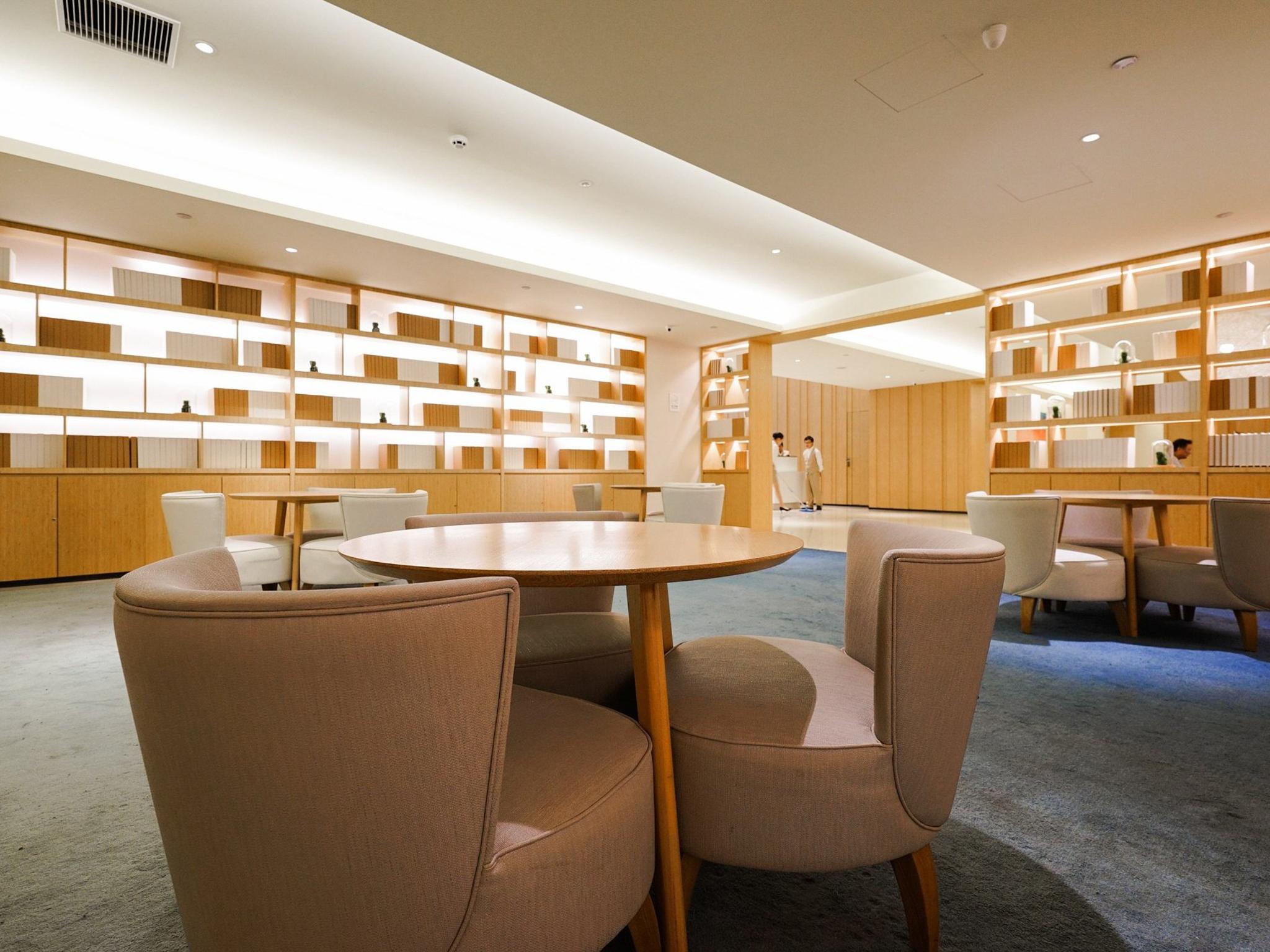 Фото Ji Hotel Guangzhou Tianhe East Railway Station