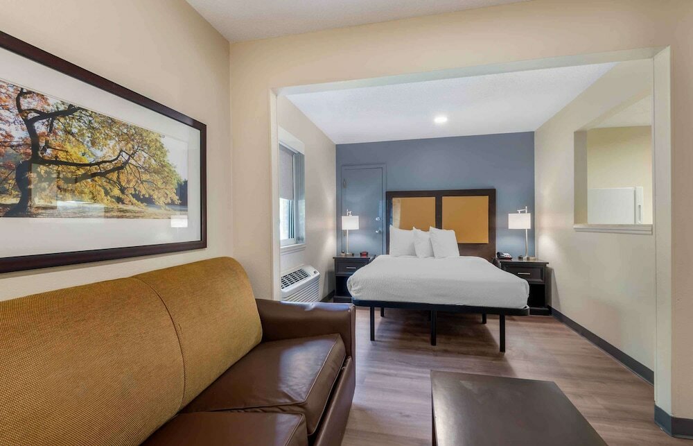 Фото Charlotte Executive Park