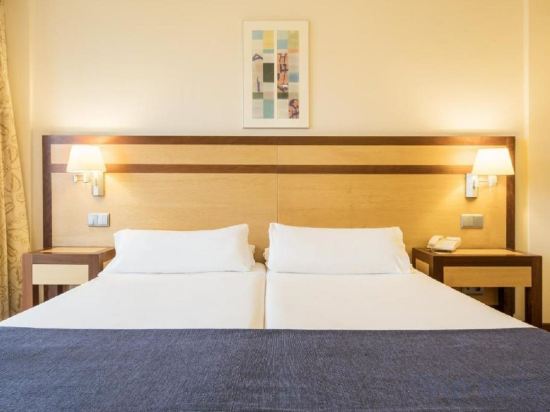 Фото Hotel Ilunion Pio XII