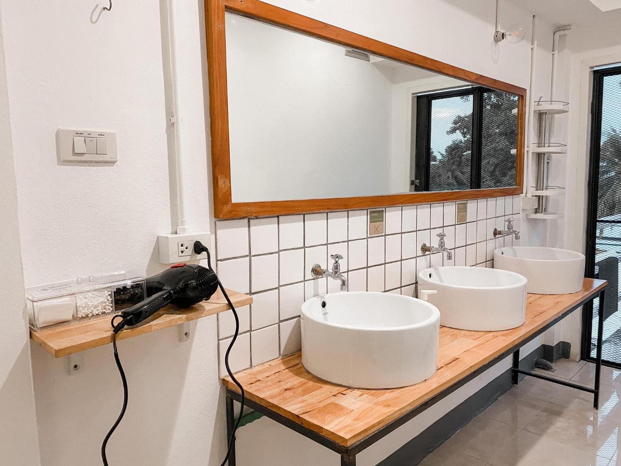 Фото Green Sleep Hostel