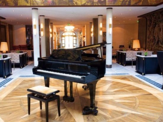 Фото Best Western Premier Grand Hotel Russischer Hof