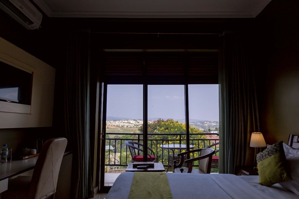 Фото Legend Hotel