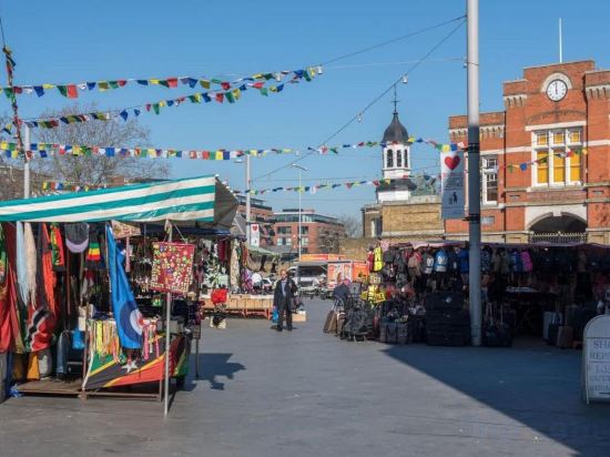 Фото 2 Bed Flat, Dedicated Workspace, Parking, 4ktv