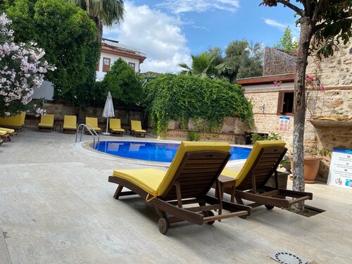 Внешний вид отеля White Garden в Муратпаше, фото 2