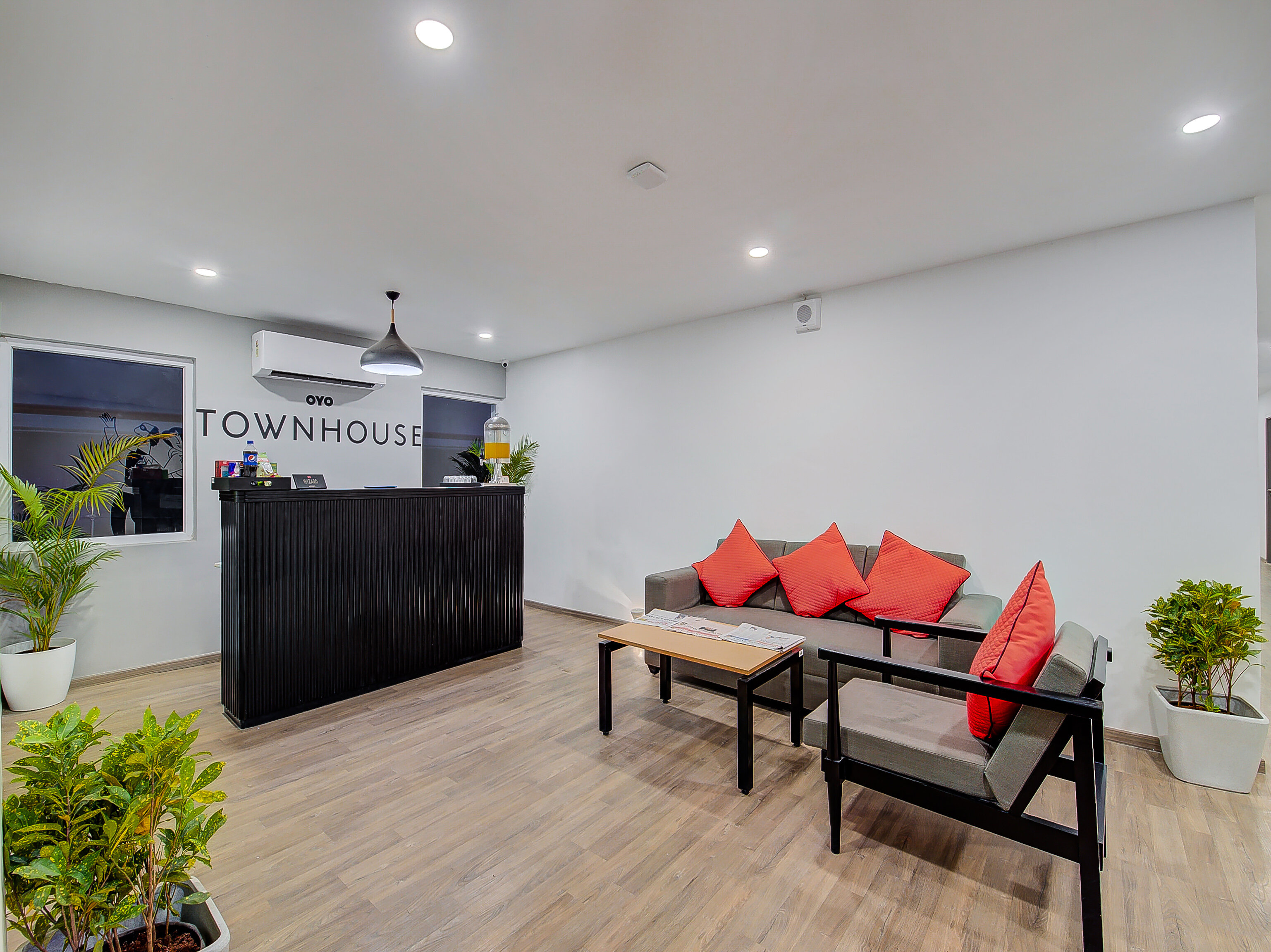 Фото Oyo Townhouse 056 T Nagar Chennai