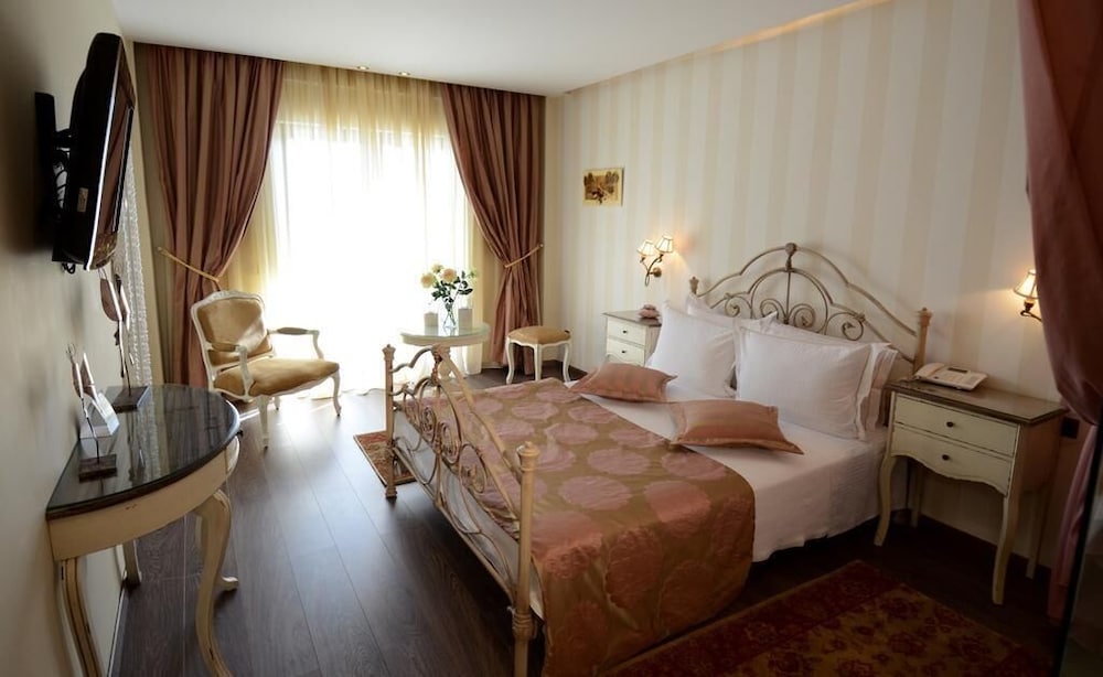 Фото Danai Hotel & SPA