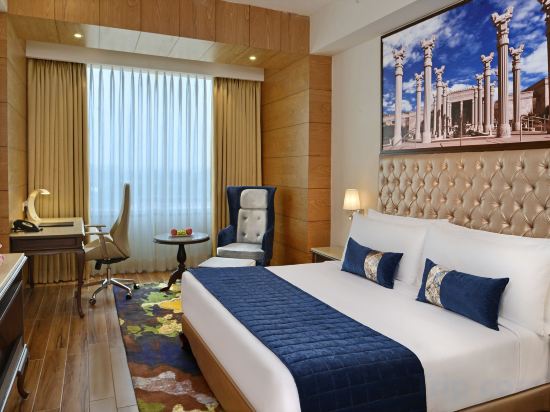 Фото Radisson Chandigarh Zirakpur