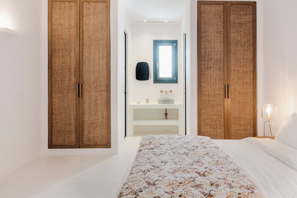 Фото Koukoumi Vegan Boutique Hotel