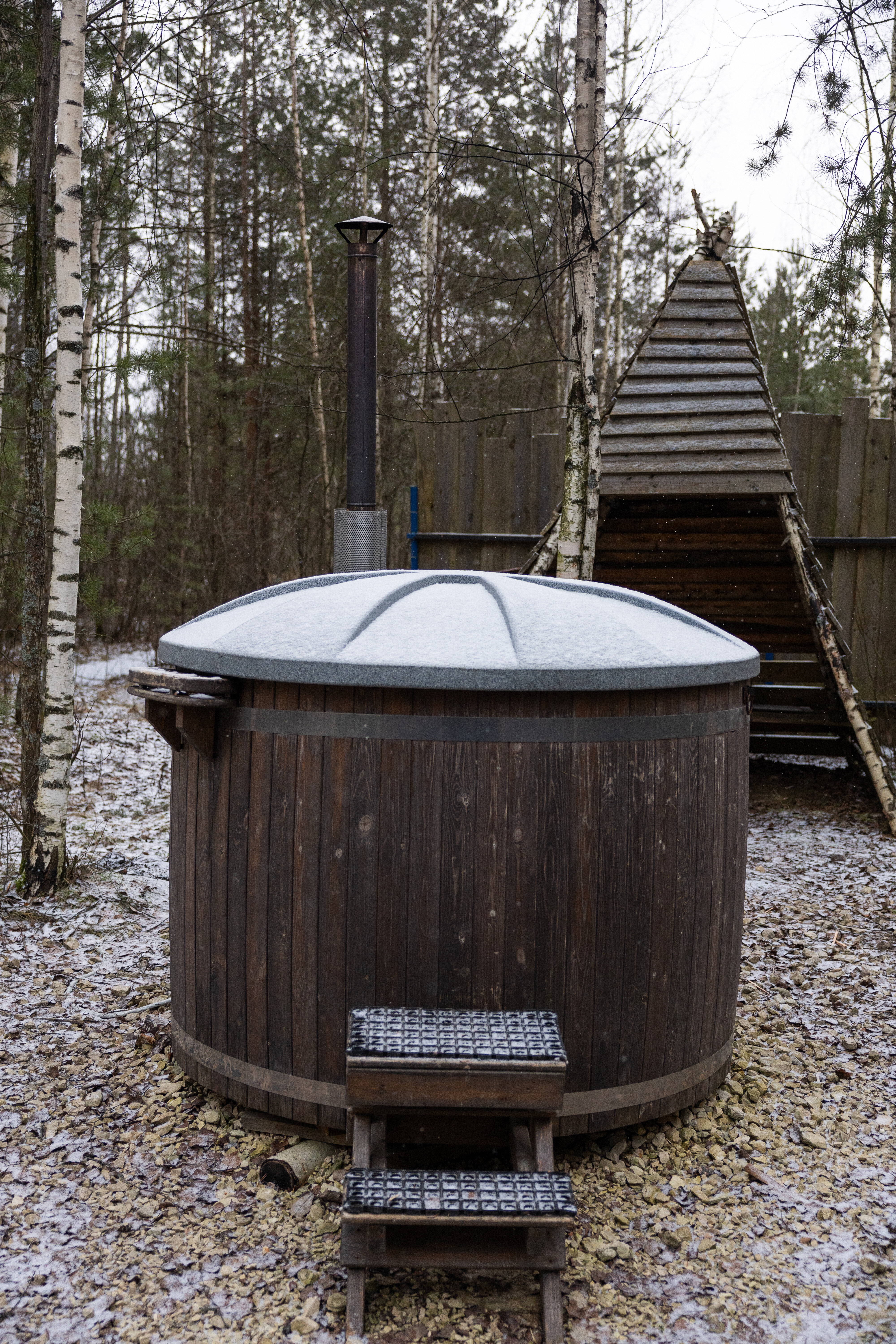 Фото Klever House, Голубое озеро