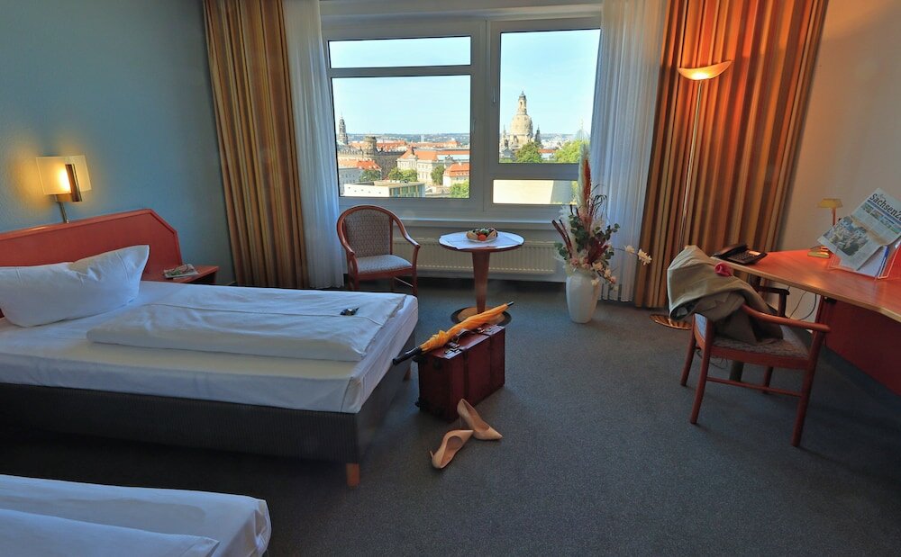 Фото Hotel Am Terrassenufer
