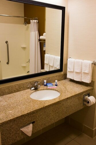 Гостиница Fairfield Inn Lumberton в Ламбертоне