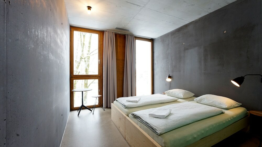 Фото Youth Hostel Bern