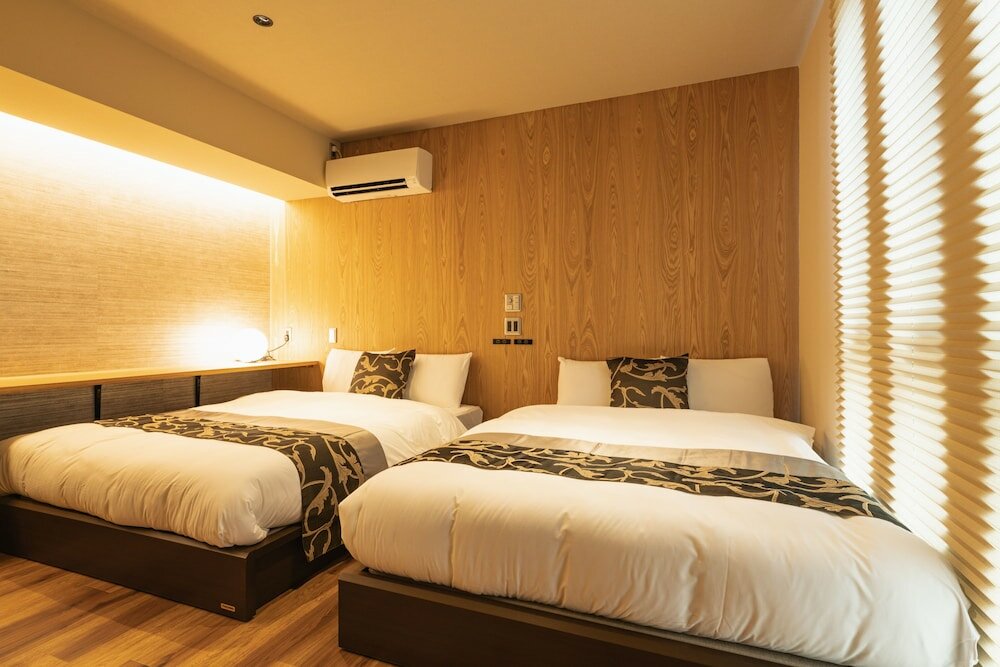 Фото Grand Base Iolani